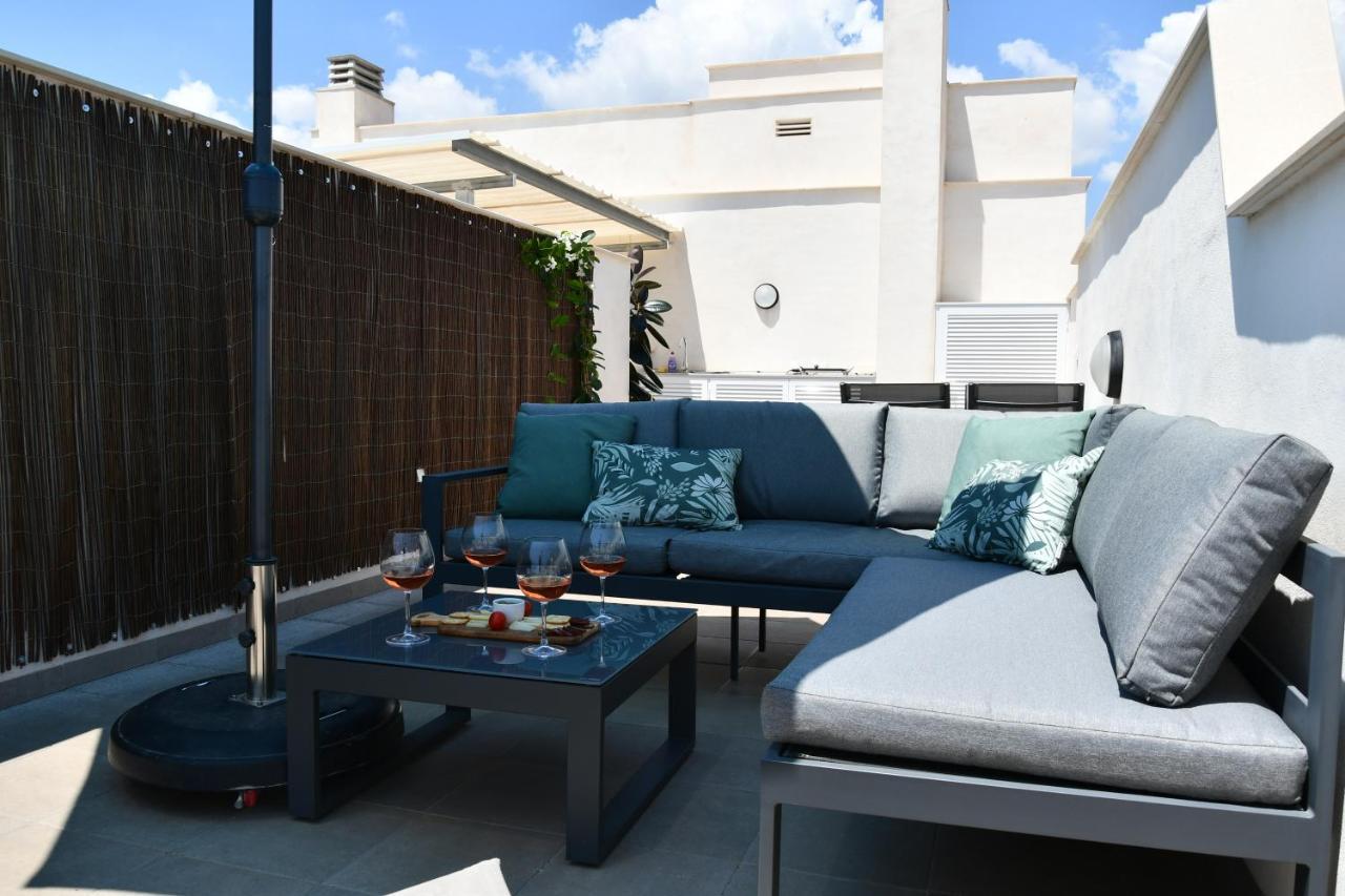 Luxurious Flat & Private Rooftop In Villamartin Orihuela Costa Dehesa de Campoamor  Exteriör bild